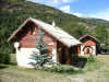 Appartement - Ch�teau-Ville-Vieille - DEUX CHALETS RECENTS.